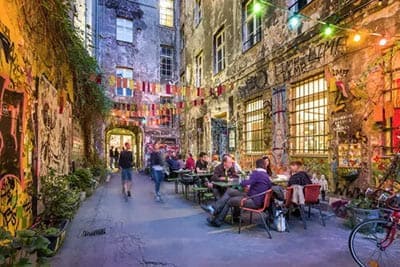 Guía de viaje BERLÍN // ALEMANIA - Haus Schwarzenberg (El Callejón Resistente)
