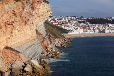 Ruta Distrito de Leiria, ciudades históricas, tradición y las mejores olas en PORTUGAL
