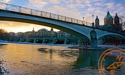 Puesta de sol junto al río Isar