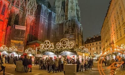 Weihnachtsdorf am Stephansplatz - Aldea Navideña de Stephansplatz